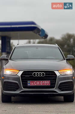 Внедорожник / Кроссовер Audi Q3 2015 в 