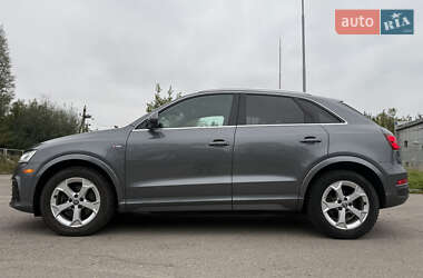 Внедорожник / Кроссовер Audi Q3 2015 в 