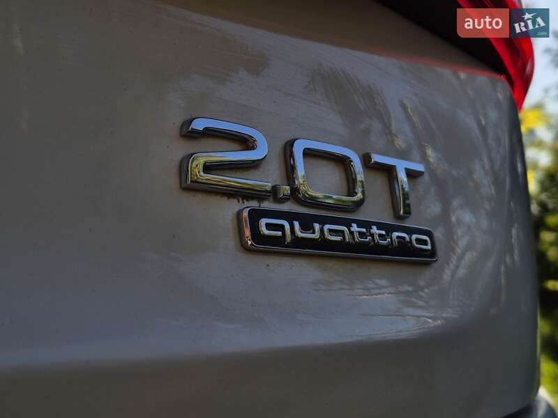 Позашляховик / Кросовер Audi Q3 2016 в Львові