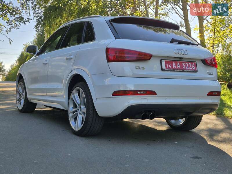 Внедорожник / Кроссовер Audi Q3 2016 в Львове