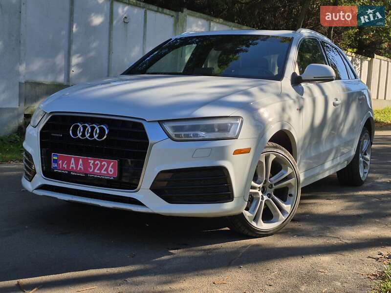 Внедорожник / Кроссовер Audi Q3 2016 в Львове