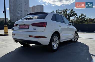 Внедорожник / Кроссовер Audi Q3 2018 в 