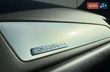 Внедорожник / Кроссовер Audi Q3 2018 в 