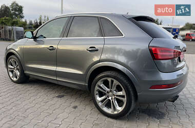 Позашляховик / Кросовер Audi Q3 2016 в 