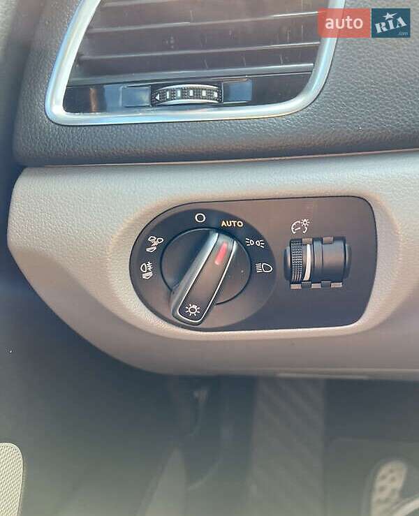 Позашляховик / Кросовер Audi Q3 2017 в Рівному фото 7 Позашляховик / Кросовер Audi Q3 2017 в Рівному