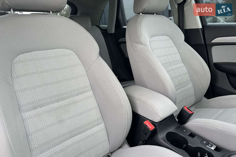 Внедорожник / Кроссовер Audi Q3 2012 в Коломые фото 25 Внедорожник / Кроссовер Audi Q3 2012 в Коломые