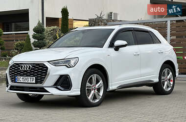 Внедорожник / Кроссовер Audi Q3 2020 в 