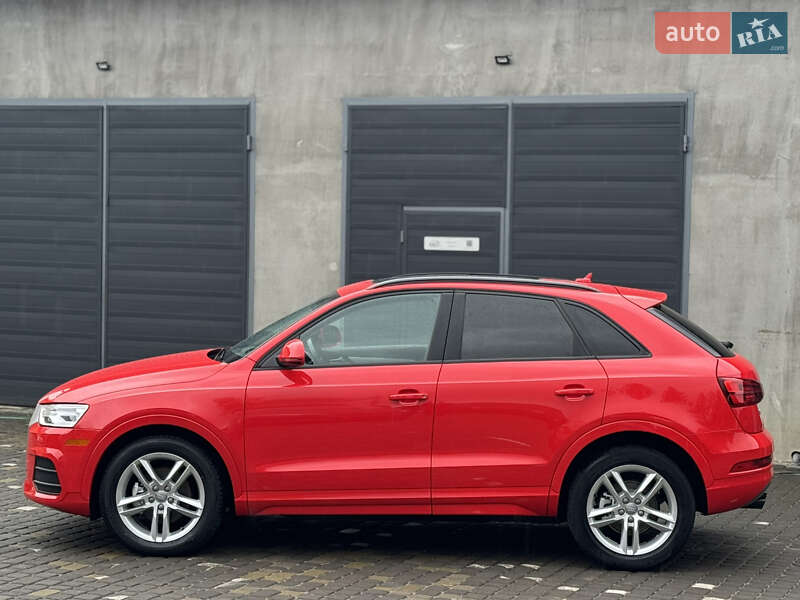 Внедорожник / Кроссовер Audi Q3 2016 в Черновцах