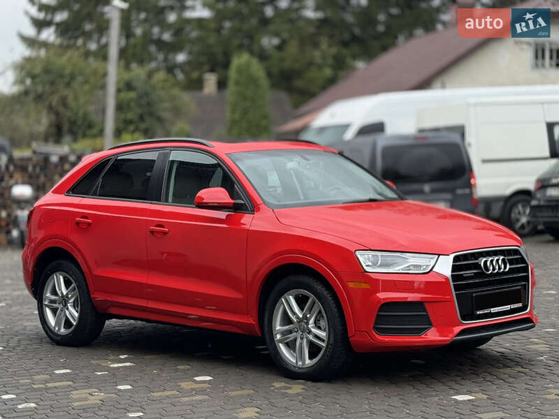 Внедорожник / Кроссовер Audi Q3 2016 в Черновцах