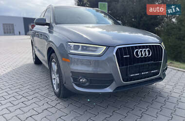 Внедорожник / Кроссовер Audi Q3 2014 в 