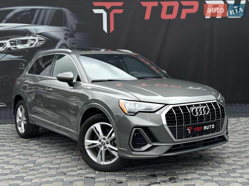 Позашляховик / Кросовер Audi Q3 2020 в Львові