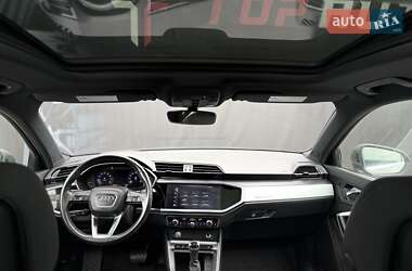 Внедорожник / Кроссовер Audi Q3 2020 в 