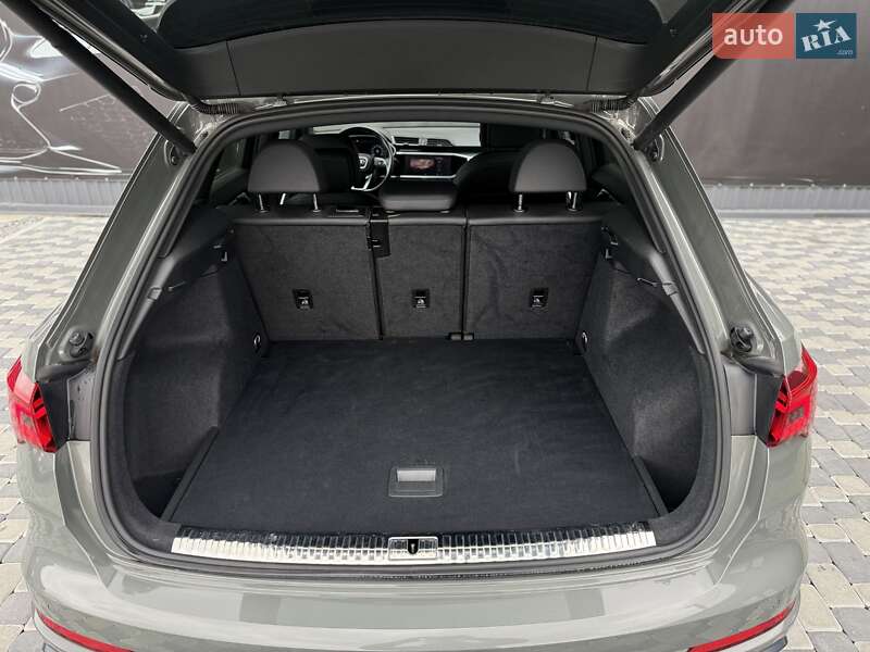 Позашляховик / Кросовер Audi Q3 2020 в Львові