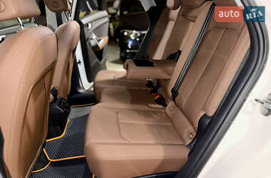 Внедорожник / Кроссовер Audi Q3 2022 в 