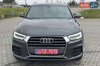Внедорожник / Кроссовер Audi Q3 2017 в 