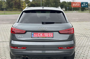 Внедорожник / Кроссовер Audi Q3 2017 в 