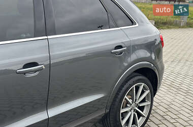 Внедорожник / Кроссовер Audi Q3 2017 в 