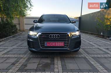 Внедорожник / Кроссовер Audi Q3 2018 в 