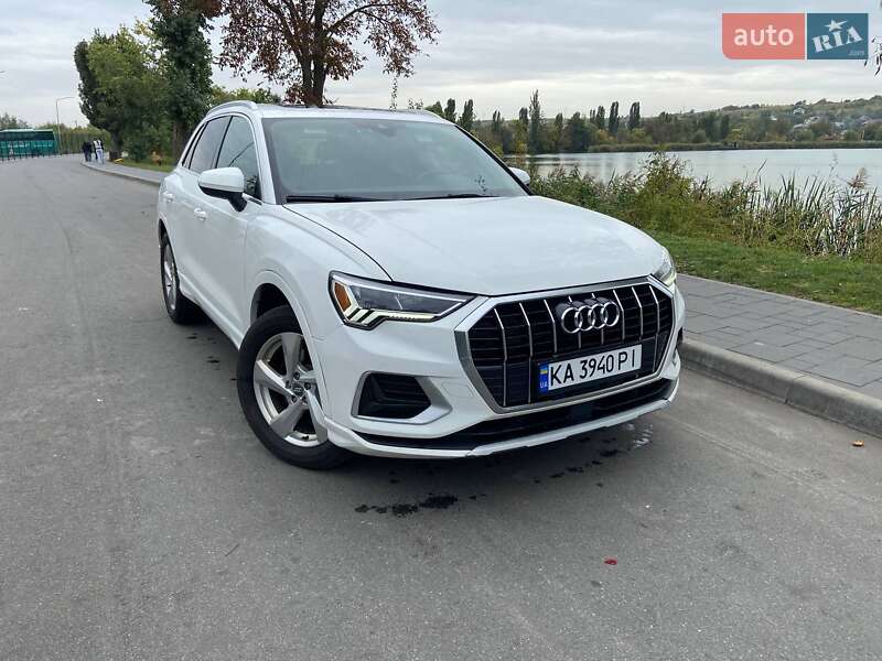 Внедорожник / Кроссовер Audi Q3 2020 в Василькове фото 2 Внедорожник / Кроссовер Audi Q3 2020 в Василькове
