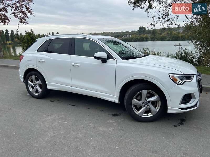 Внедорожник / Кроссовер Audi Q3 2020 в Василькове фото 8 Внедорожник / Кроссовер Audi Q3 2020 в Василькове