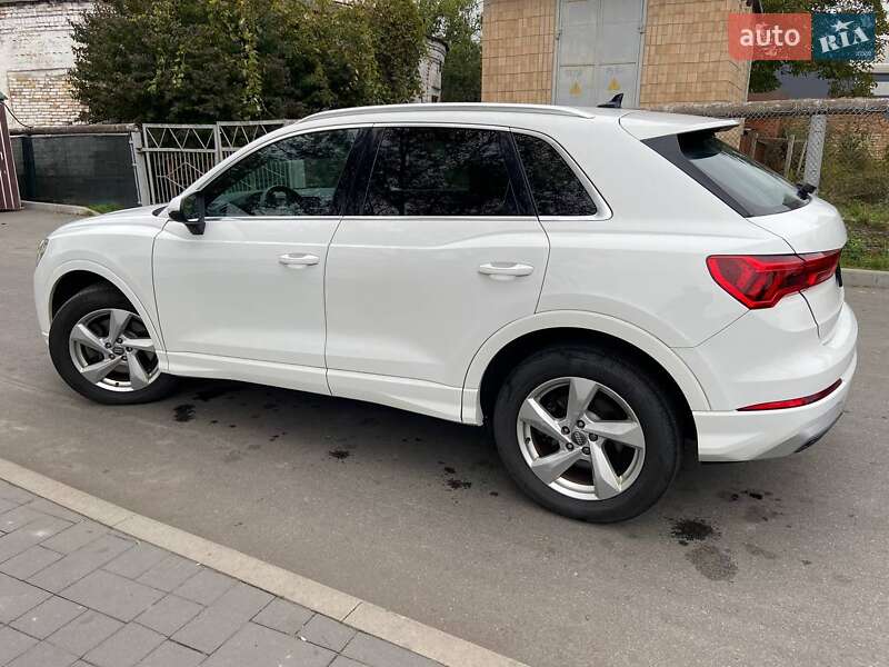 Внедорожник / Кроссовер Audi Q3 2020 в Василькове фото 9 Внедорожник / Кроссовер Audi Q3 2020 в Василькове
