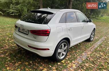 Внедорожник / Кроссовер Audi Q3 2015 в 