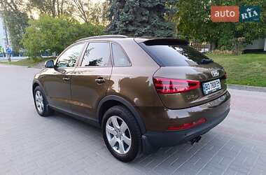 Внедорожник / Кроссовер Audi Q3 2012 в 