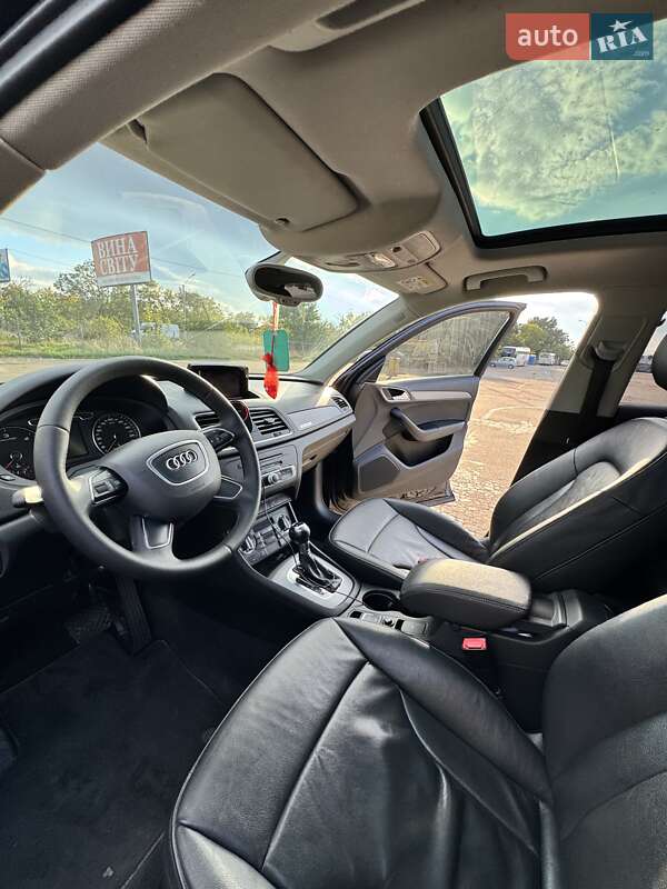 Позашляховик / Кросовер Audi Q3 2014 в Одесі