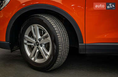Внедорожник / Кроссовер Audi Q3 2021 в 