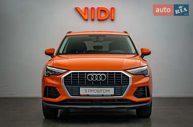 Внедорожник / Кроссовер Audi Q3 2021 в 