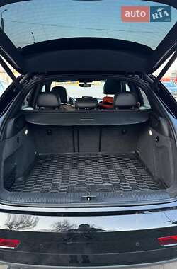 Внедорожник / Кроссовер Audi Q3 2015 в 