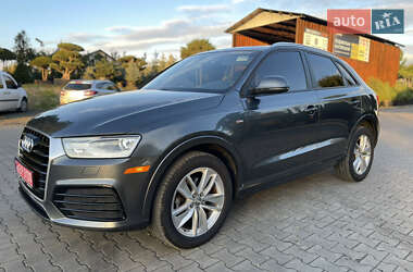 Внедорожник / Кроссовер Audi Q3 2018 в 