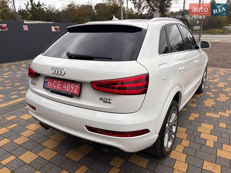 Внедорожник / Кроссовер Audi Q3 2015 в Львове