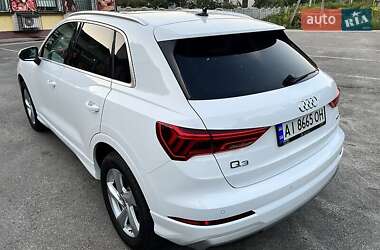 Позашляховик / Кросовер Audi Q3 2020 в 