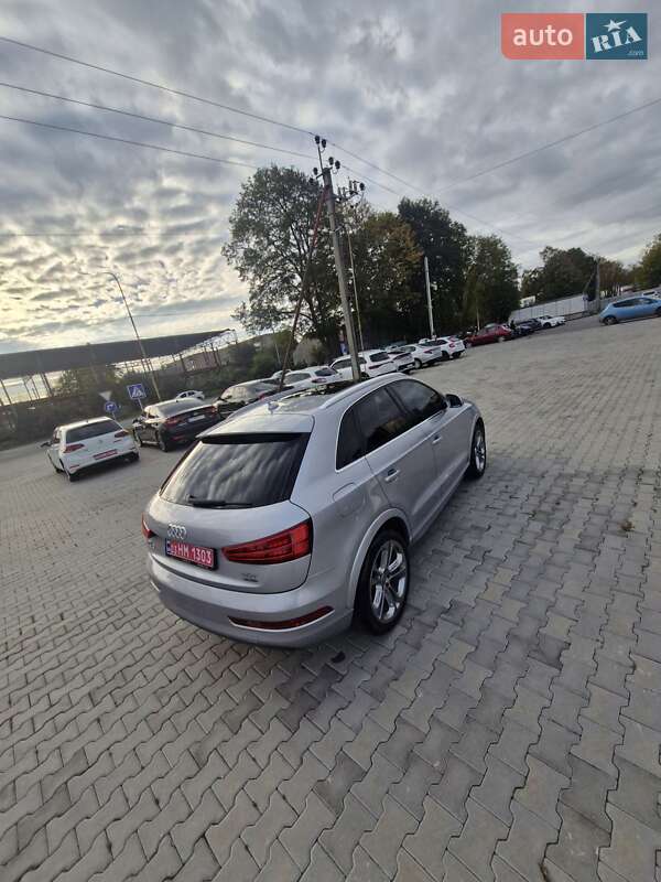Позашляховик / Кросовер Audi Q3 2015 в Ужгороді