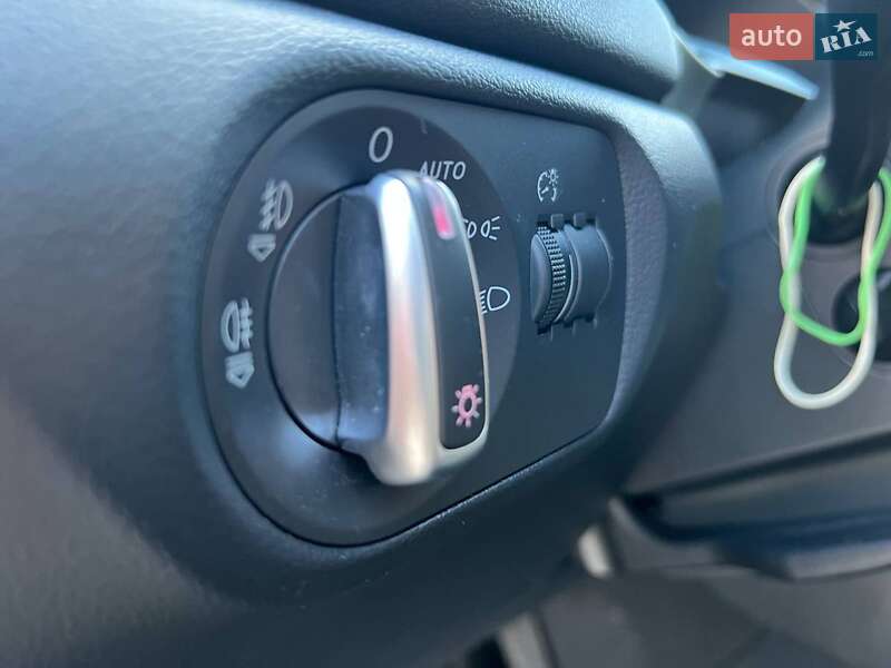 Внедорожник / Кроссовер Audi Q3 2014 в Львове