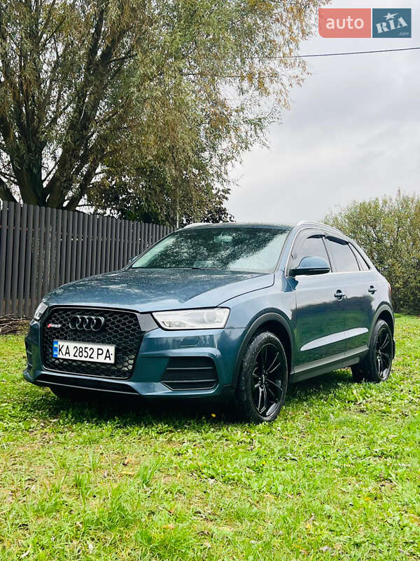Внедорожник / Кроссовер Audi Q3 2016 в 