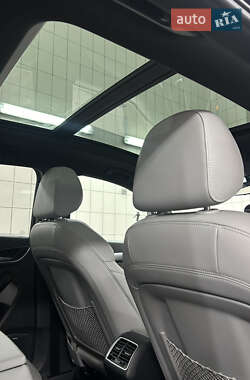 Внедорожник / Кроссовер Audi Q3 2016 в 