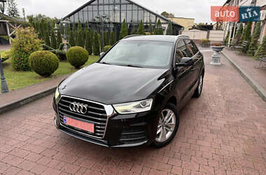 Внедорожник / Кроссовер Audi Q3 2016 в 
