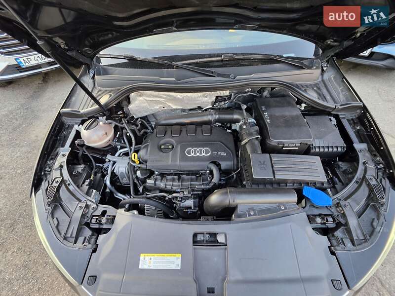 Позашляховик / Кросовер Audi Q3 2016 в Запоріжжі фото 15 Позашляховик / Кросовер Audi Q3 2016 в Запоріжжі