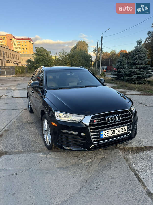 Позашляховик / Кросовер Audi Q3 2017 в Дніпрі фото Позашляховик / Кросовер Audi Q3 2017 в Дніпрі