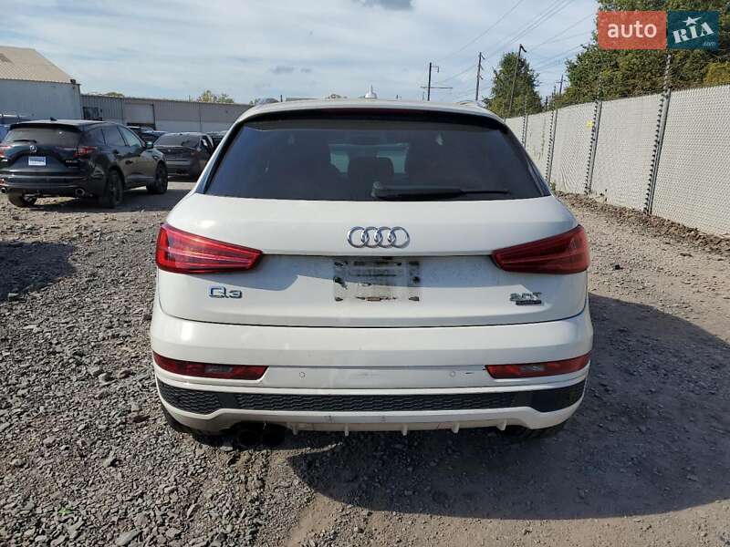 Внедорожник / Кроссовер Audi Q3 2016 в Львове
