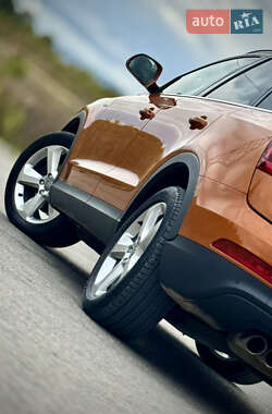 Внедорожник / Кроссовер Audi Q3 2012 в 
