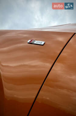 Внедорожник / Кроссовер Audi Q3 2012 в 