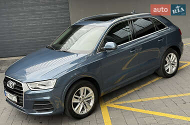 Внедорожник / Кроссовер Audi Q3 2015 в 