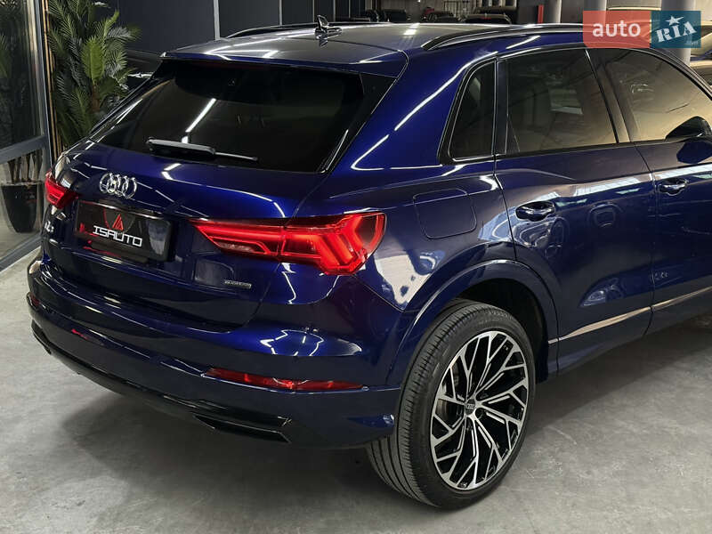 Позашляховик / Кросовер Audi Q3 2020 в Одесі фото 16 Позашляховик / Кросовер Audi Q3 2020 в Одесі