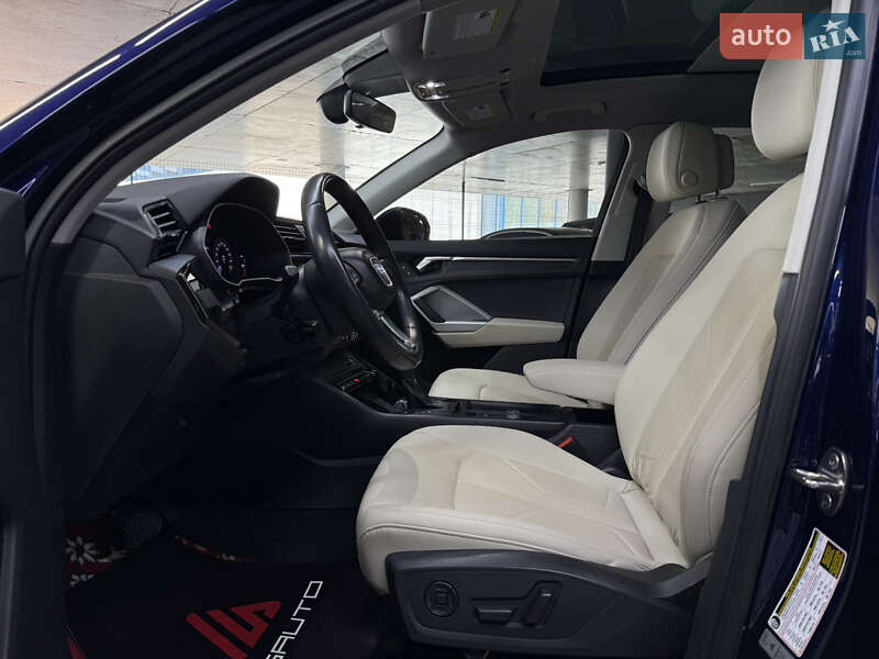Позашляховик / Кросовер Audi Q3 2020 в Одесі фото 21 Позашляховик / Кросовер Audi Q3 2020 в Одесі