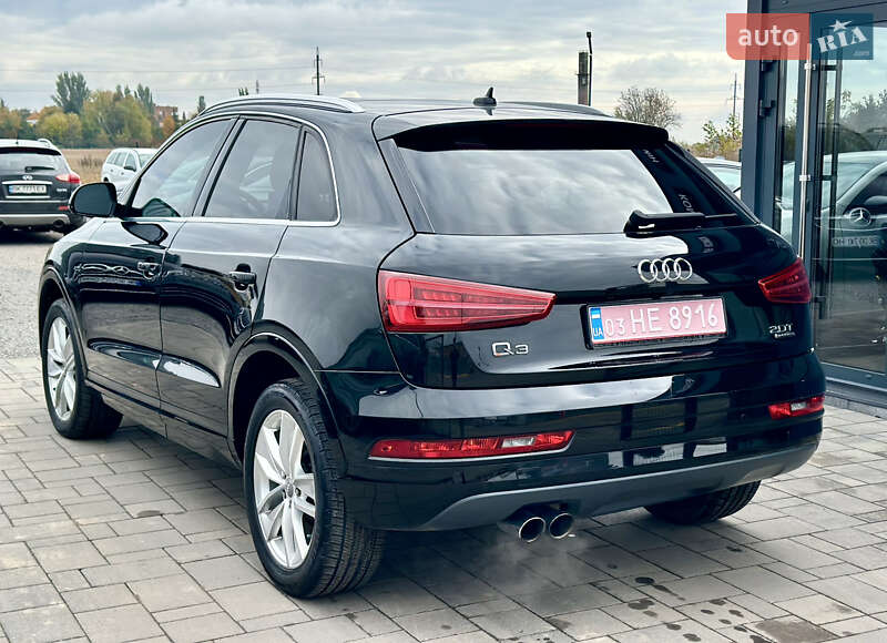 Позашляховик / Кросовер Audi Q3 2016 в Рівному