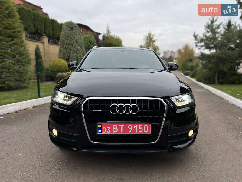 Внедорожник / Кроссовер Audi Q3 2016 в Ровно