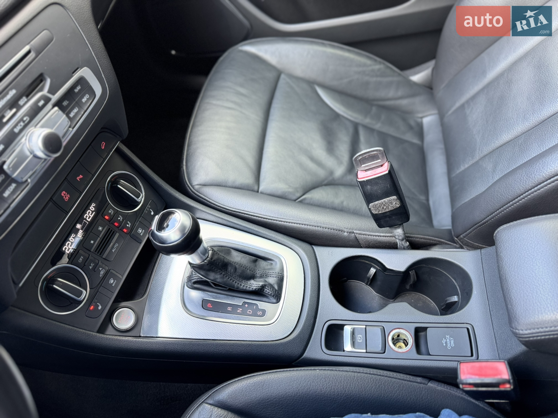2016 Audi Q3 - мініатюра 32